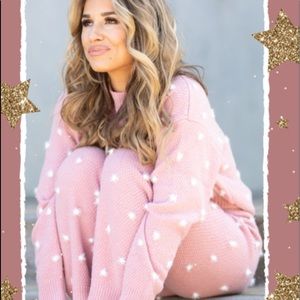 Kittenish Jessie James decker Angela Sweater Set